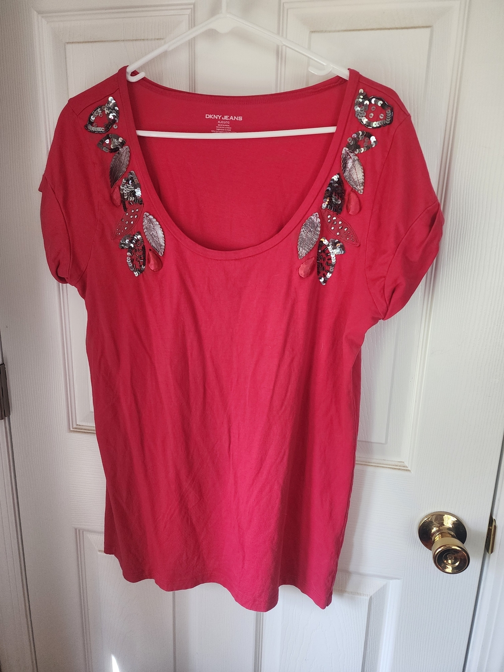 DKNY Jeans Women’s Pink Scoop Neck Embellished Top